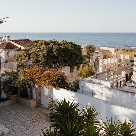 Fronte Mare Villa *